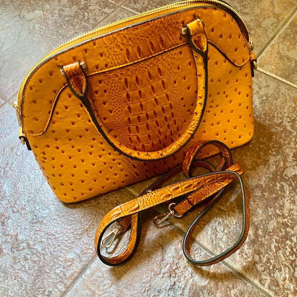 Chic Mustard Faux Leather Satchel - Picture 2 of 4